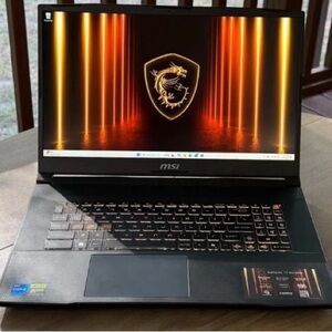 MSI Katana 17 Gaming Laptop Intel i7-14650HX GeForce RTX 5060 32GB 1TB